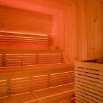 Gruene Wellness & شقة باد كروزناش